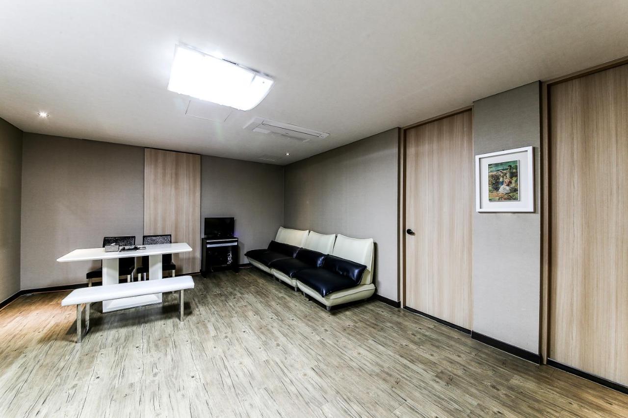 Gyeongju Arrietty Motel Exterior foto
